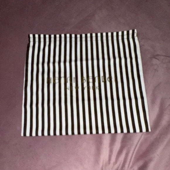 Henri Bendel Dust Bag - Picture 3 of 3